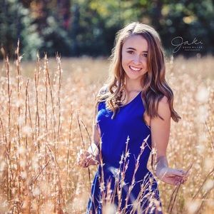 Meet your Posher, Lacey